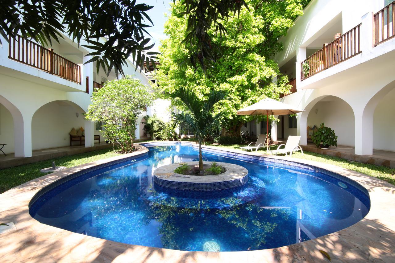 Alexanders Hotel Dar-es-Salaam Eksteriør bilde