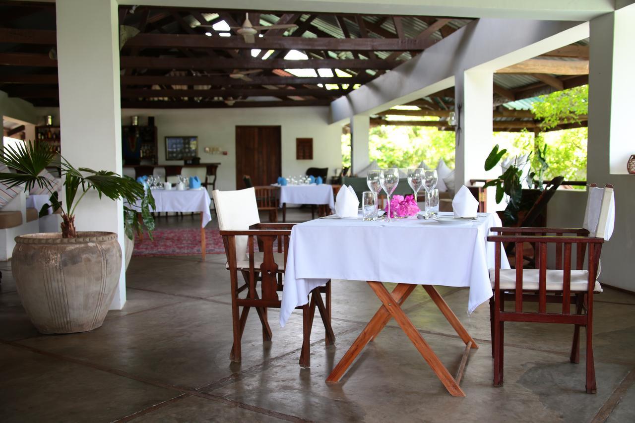 Alexanders Hotel Dar-es-Salaam Eksteriør bilde